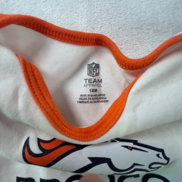 NFL Denver Broncos Baby Bodysuits 18M Set of 3 Orange Blue White - Picture 6 of 8